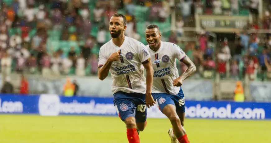 Análise do momento de Bahia e Vitória no Brasileirão