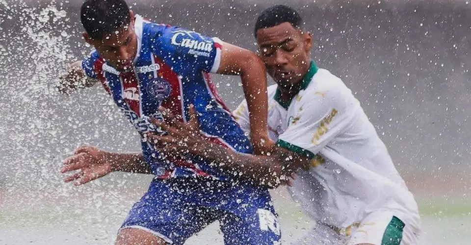 Partida entre Bahia e Palmeiras suspensa devido à chuva no sub-20